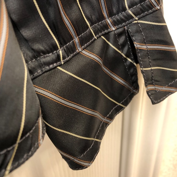 Neesh by DAR Black Stripe Blouse Button Up Shirt Medium - Picture 4 of 6